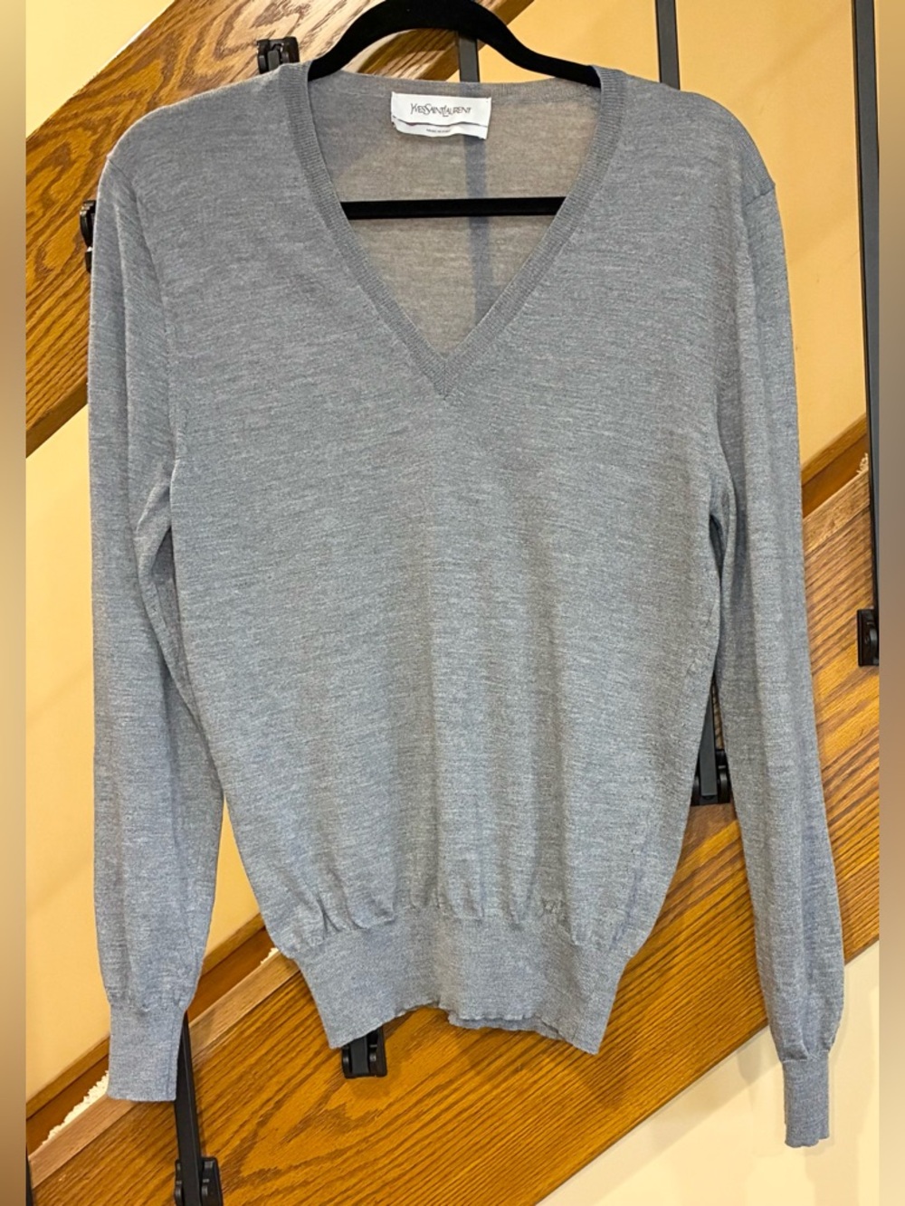 Yves Saint Laurent Sweater Pullover V neck Virgin Wool Gray SZ Small Men’s